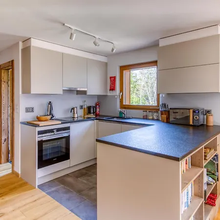 Appartamento Cosy Flat Steps To Cable Car